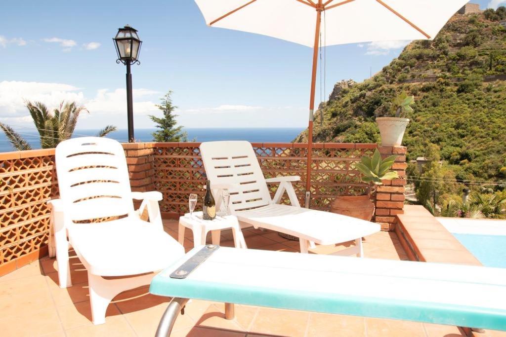 Villa Zen تاورمينا المظهر الخارجي الصورة