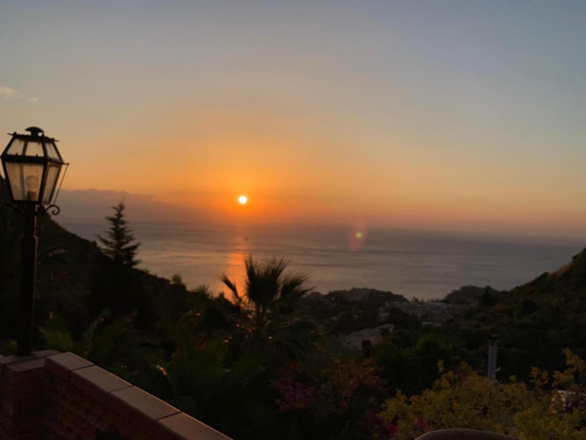 Villa Zen تاورمينا المظهر الخارجي الصورة